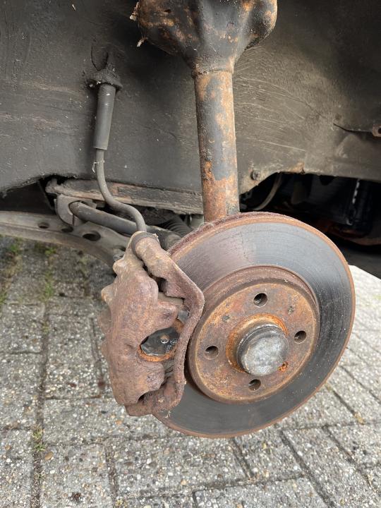 Publieke foto bij onderhoud van 1986 BMW E30 324D