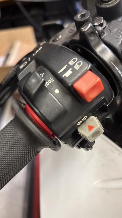 Publieke foto bij onderhoud van 1999 Aprilia RSV Mille