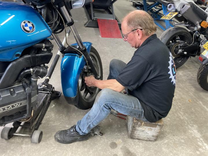 Publieke foto bij onderhoud van 1993 BMW K75
