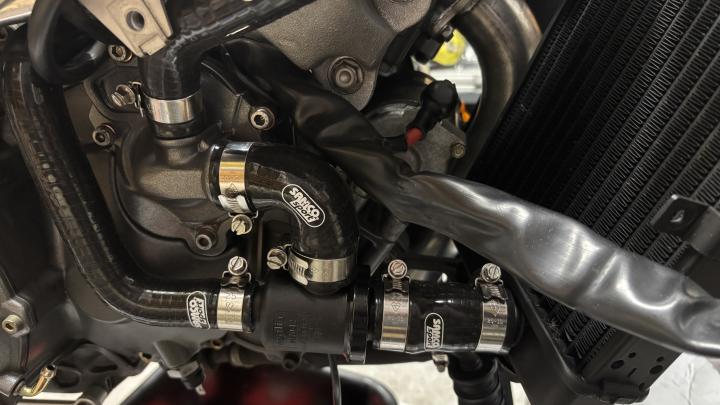 Publieke foto bij onderhoud van 1999 Aprilia RSV Mille