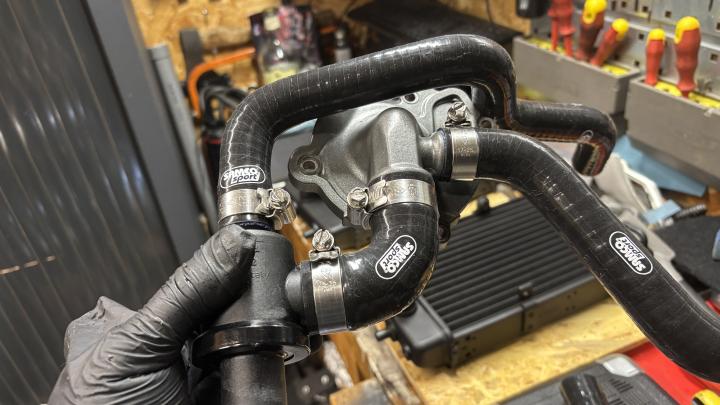 Publieke foto bij onderhoud van 1999 Aprilia RSV Mille