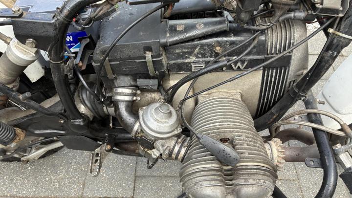 Publieke foto bij onderhoud van 1993 BMW R100 GS