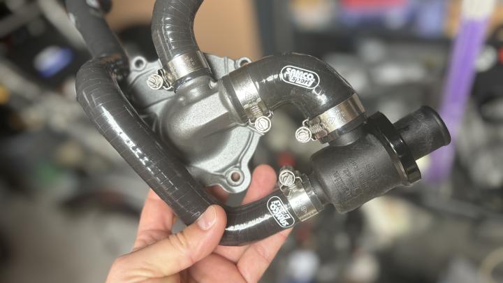 Publieke foto bij onderhoud van 1999 Aprilia RSV Mille