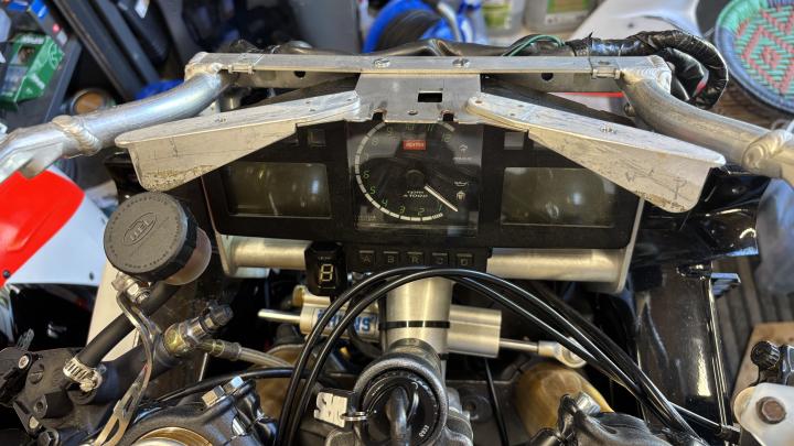 Publieke foto bij onderhoud van 1999 Aprilia RSV Mille