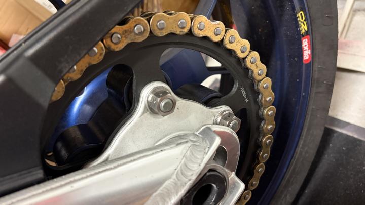 Publieke foto bij onderhoud van 1999 Aprilia RSV Mille