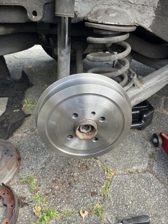 Publieke foto bij onderhoud van 1986 BMW E30 324D