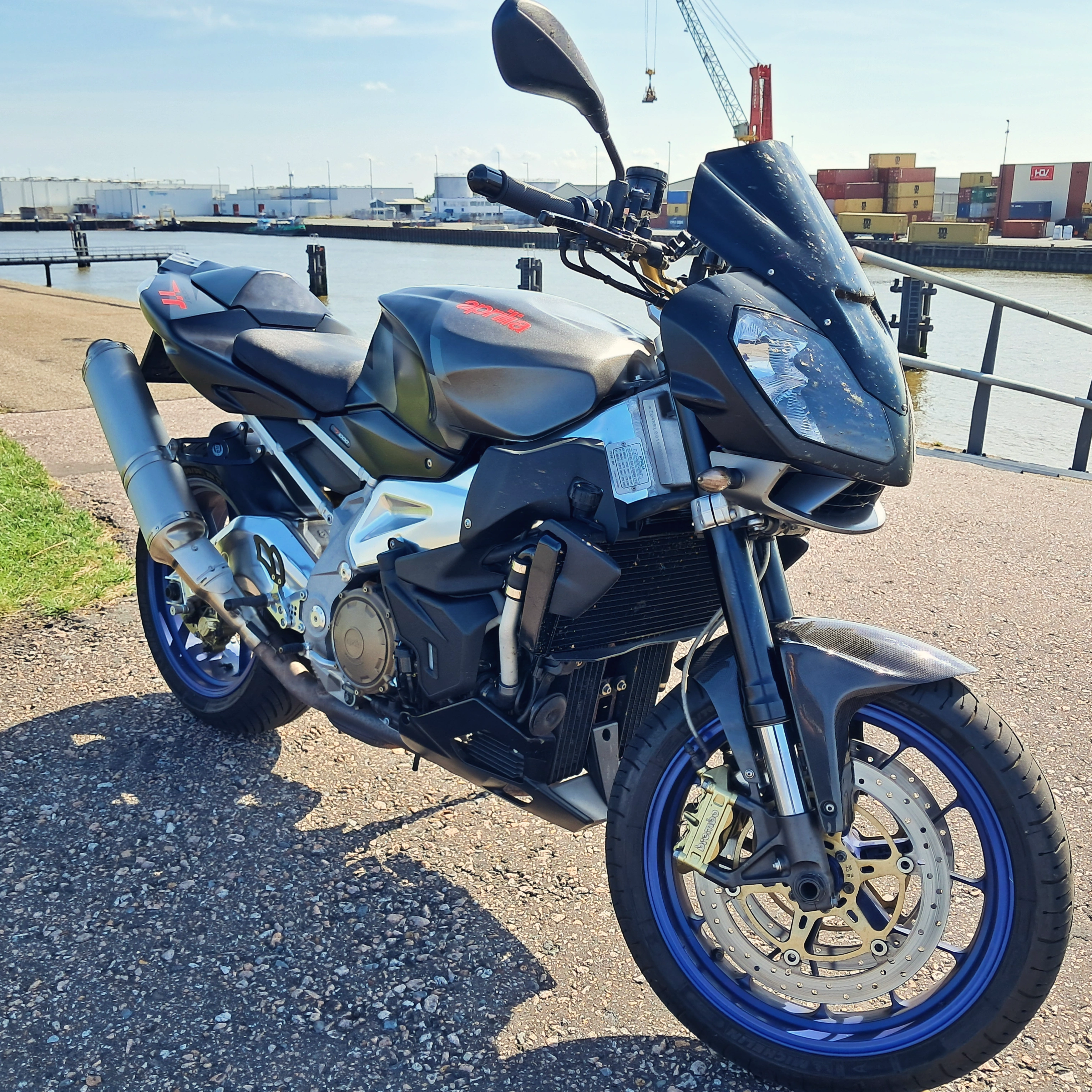 2006 Aprilia Tuono 1000r