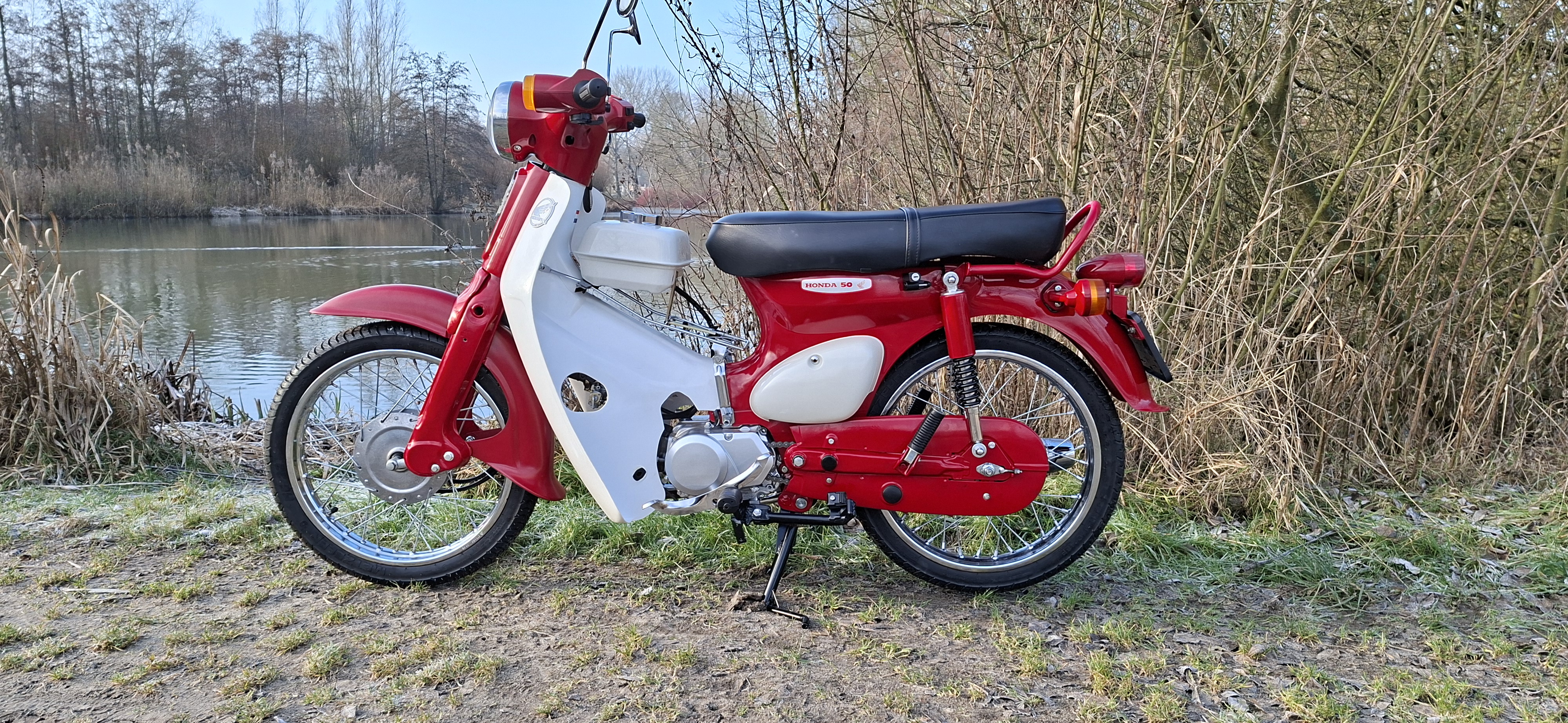 Honda C50