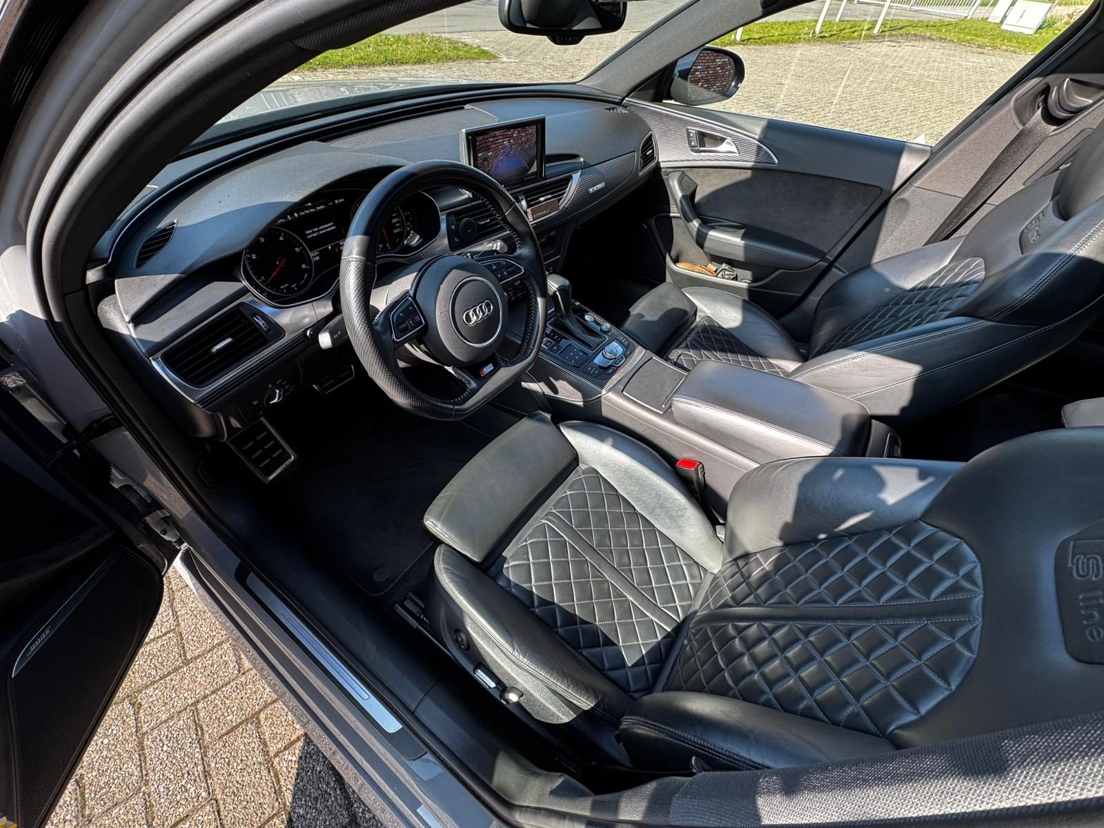 2017 Audi A6 Avant Competion
