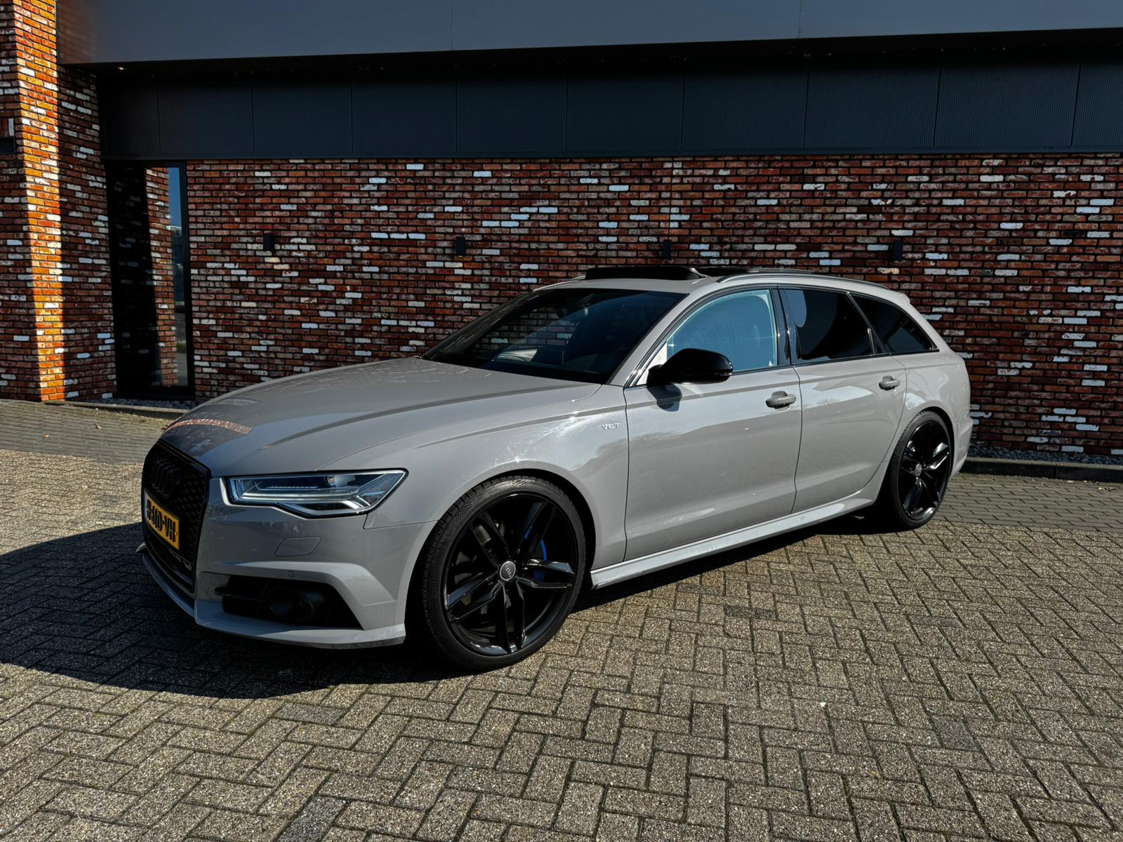 2017 Audi A6 Avant Competion