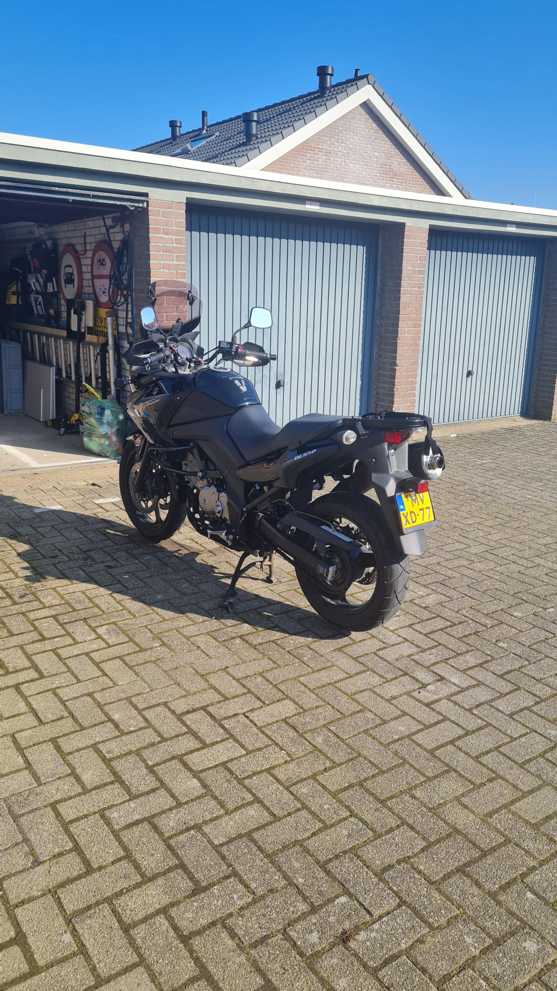 2009 Suzuki DL 650 Black Rhino